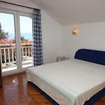 By The Sea Brist, Makarska - 6813 Apartmán *