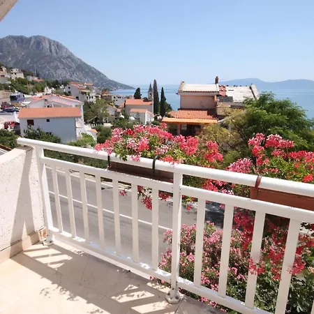 Apartment By The Sea Brist, Makarska - 6813 Brist